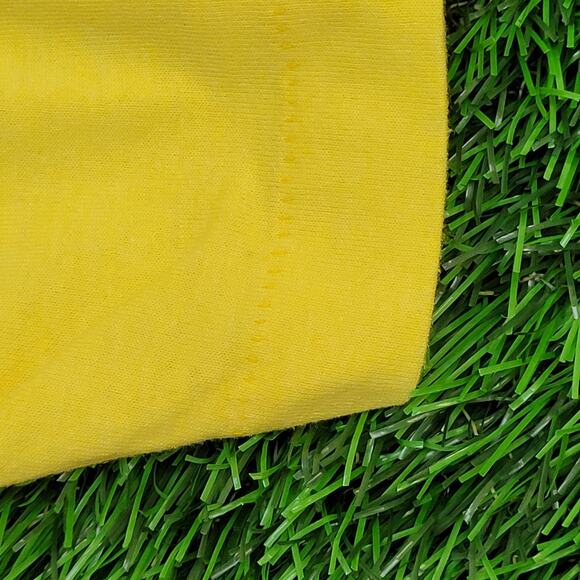 Vintage 80s Amaretto Disaronno Liqueur Shirt Medium 20x28 Yellow - Picture 9 of 12